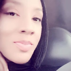 Meet your Posher, Jenifer